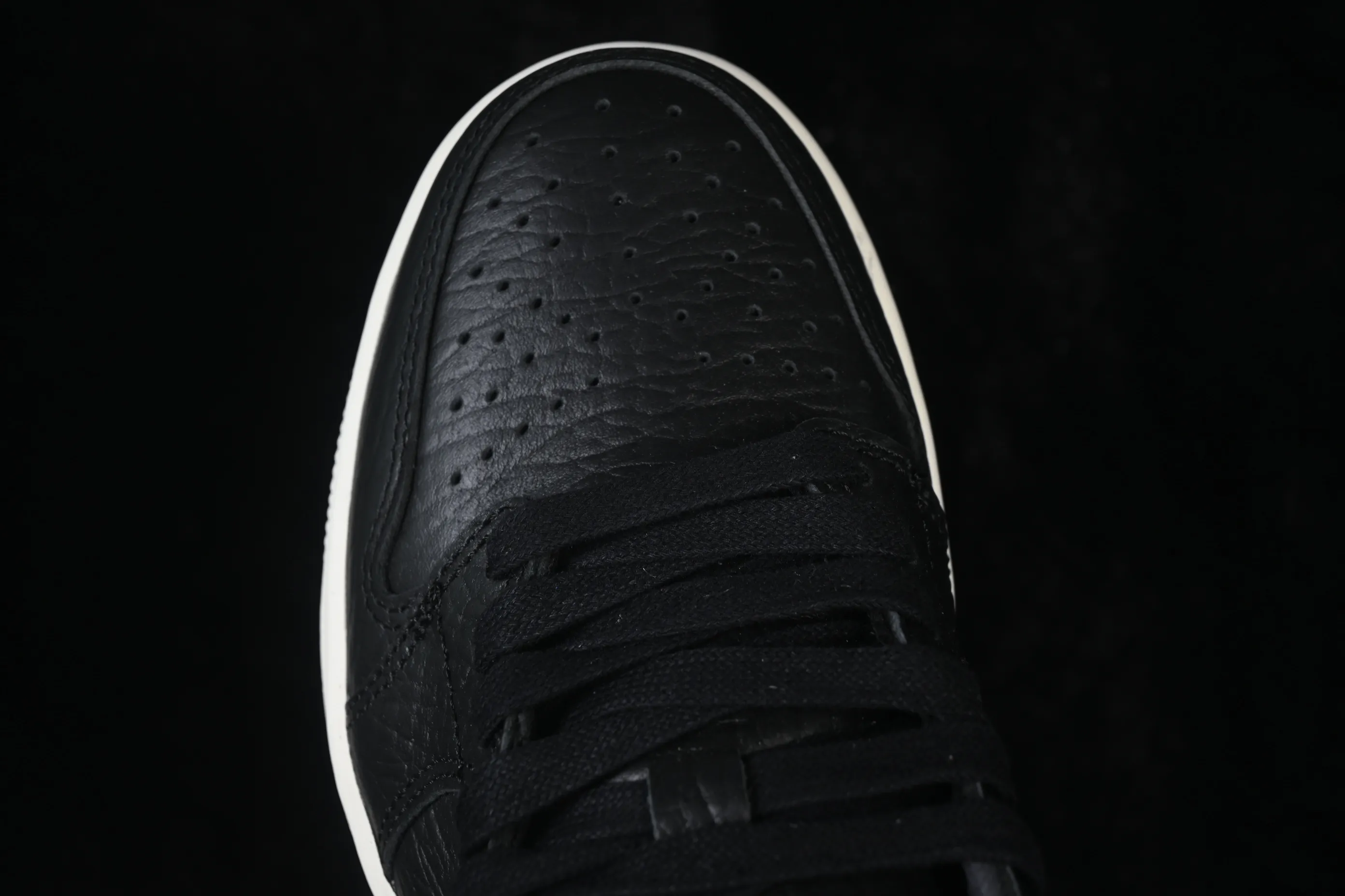 All categories Air Jordan Jordan series basketball shoes Air Jordan 1 Low Air Jordan 1 Low "Black Sail" AJ1 Joe 1 solid color low-top retro culture basketball shoes 848775-005